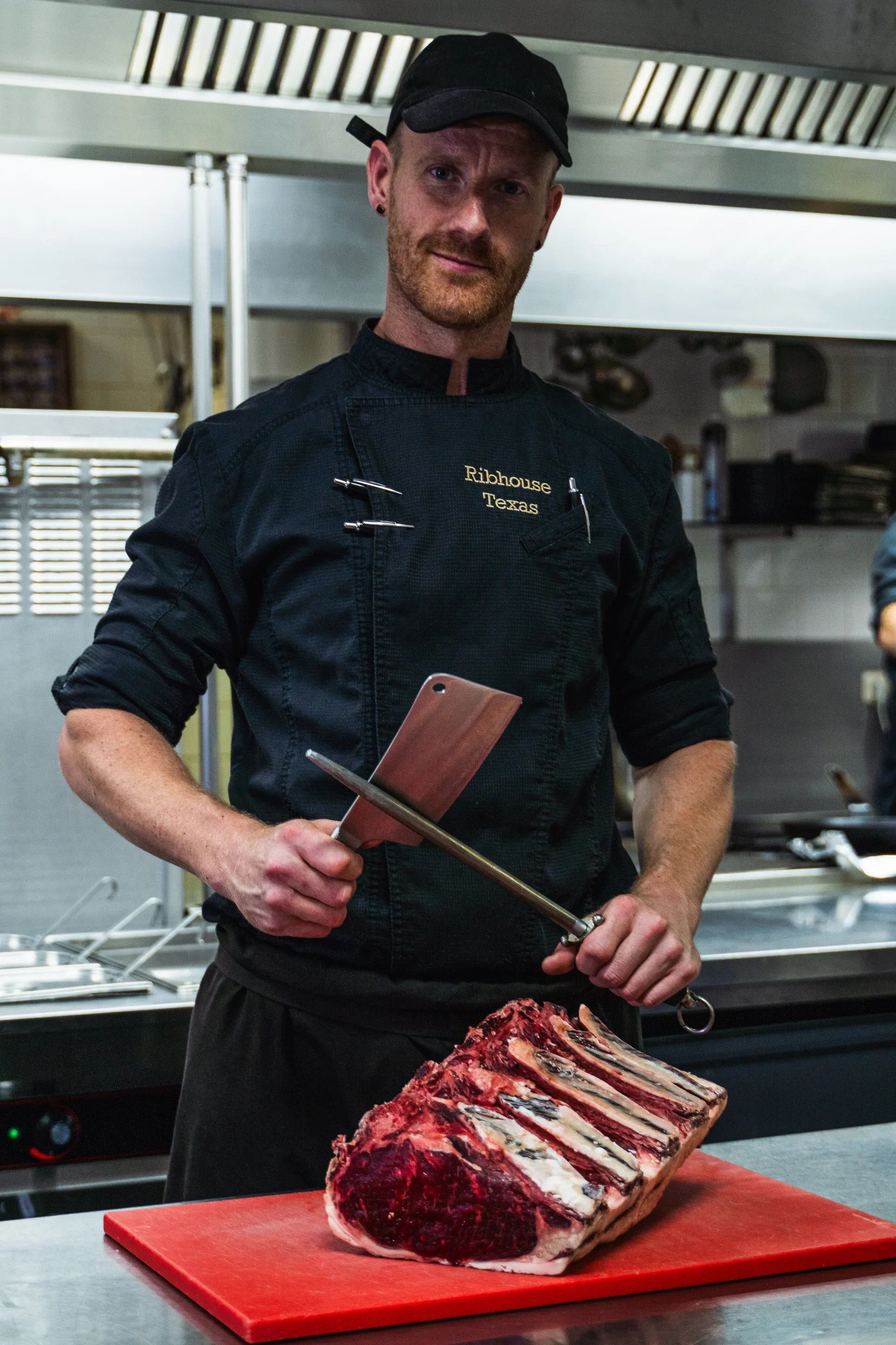 Ondernemer in actie tijdens fotoshoot